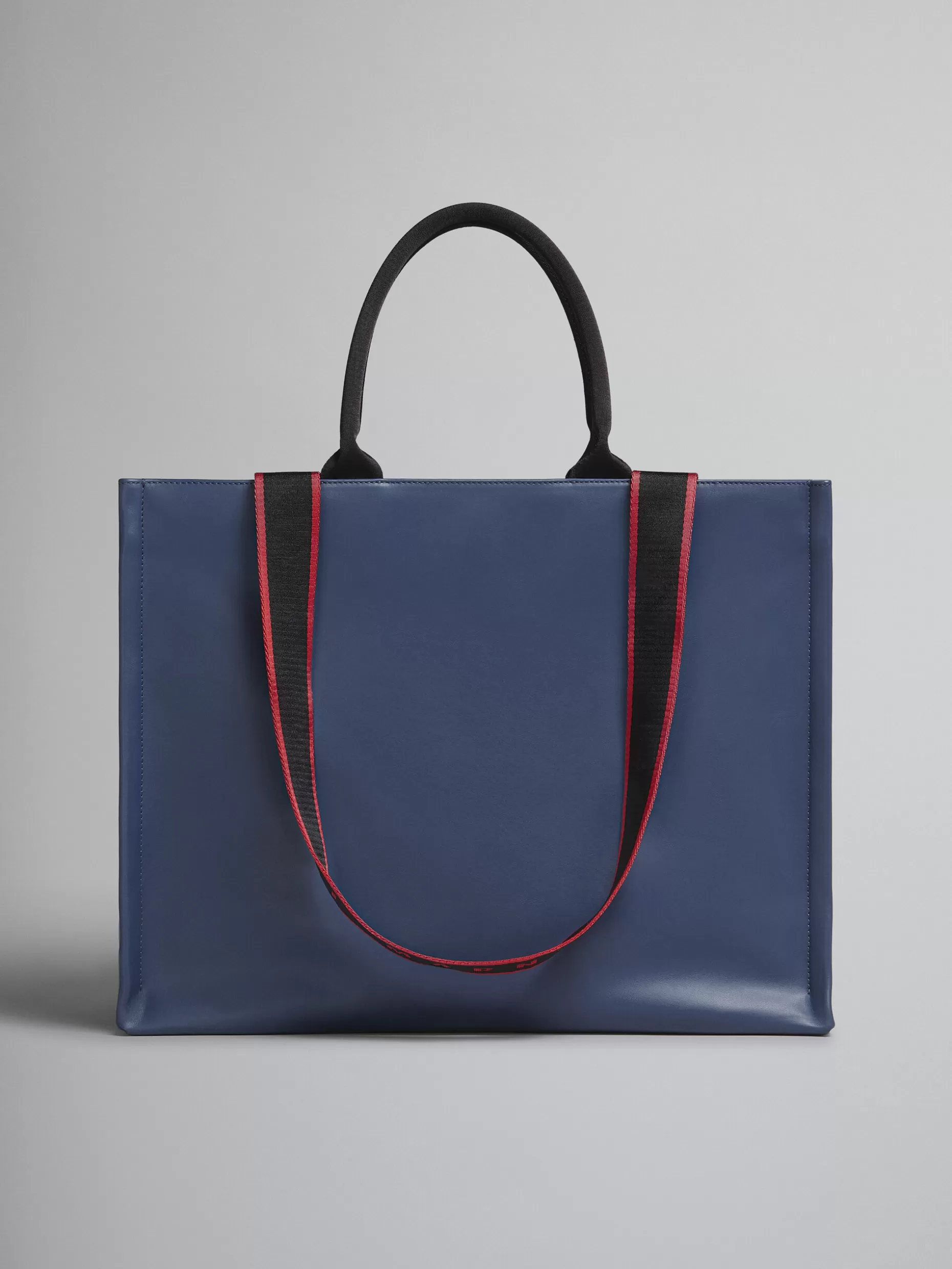 Men Marni Bey Tote Bag In Blue Leather