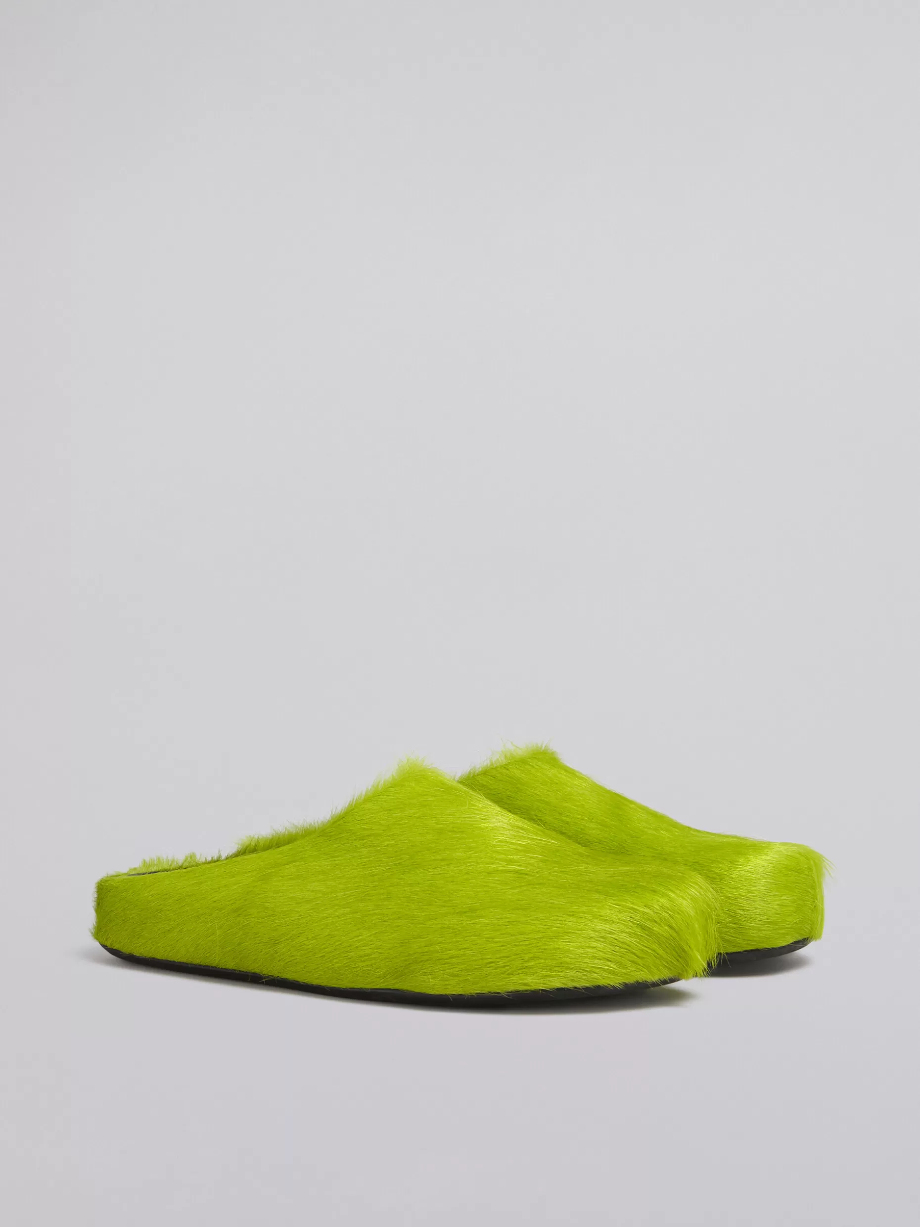 Men Marni Green Long Haircalfskin Fussbett Sabot