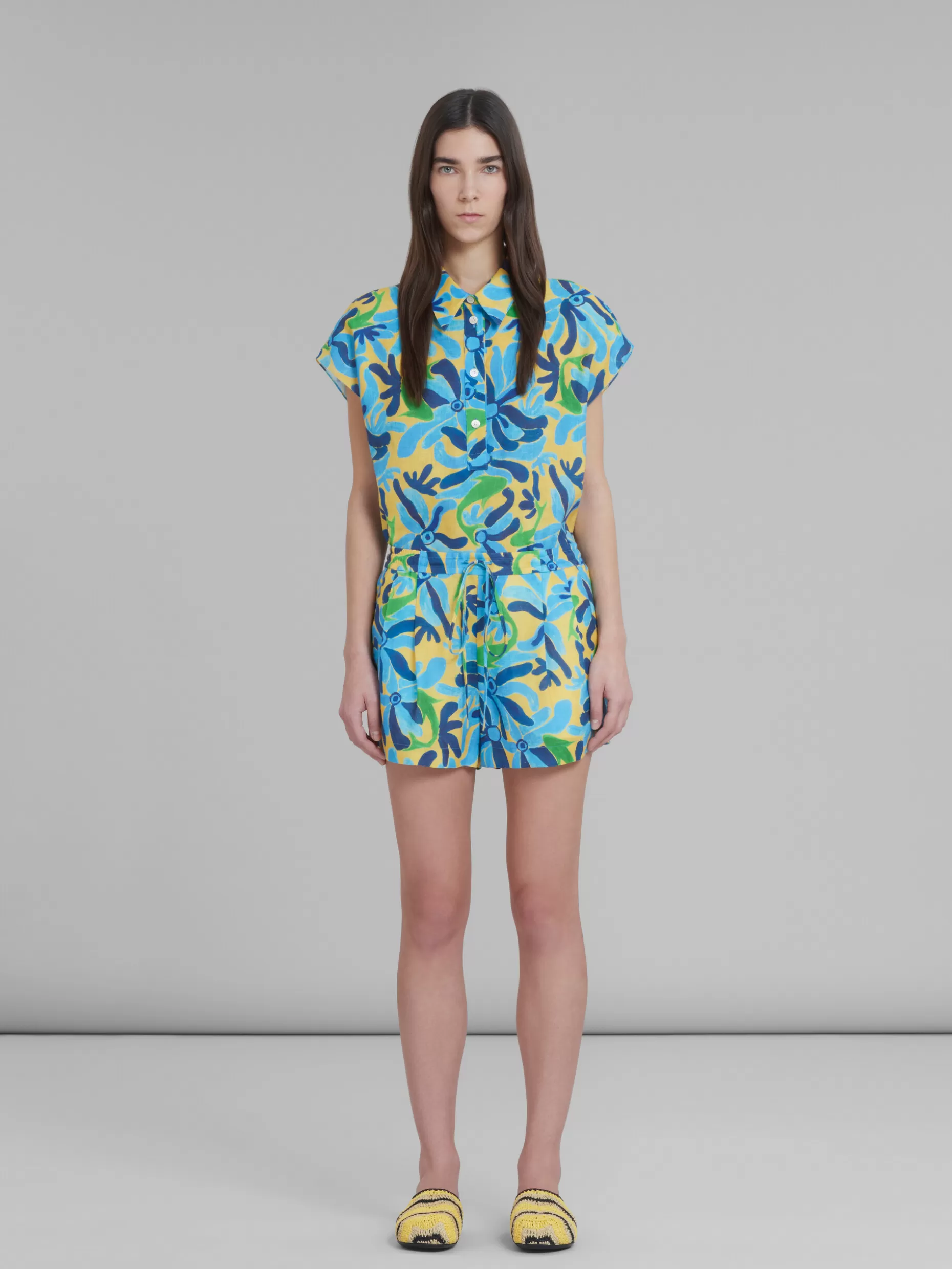 Women Marni X No Vacancy Inn - Linen And Viscose Shorts With Chippy Fishes Print