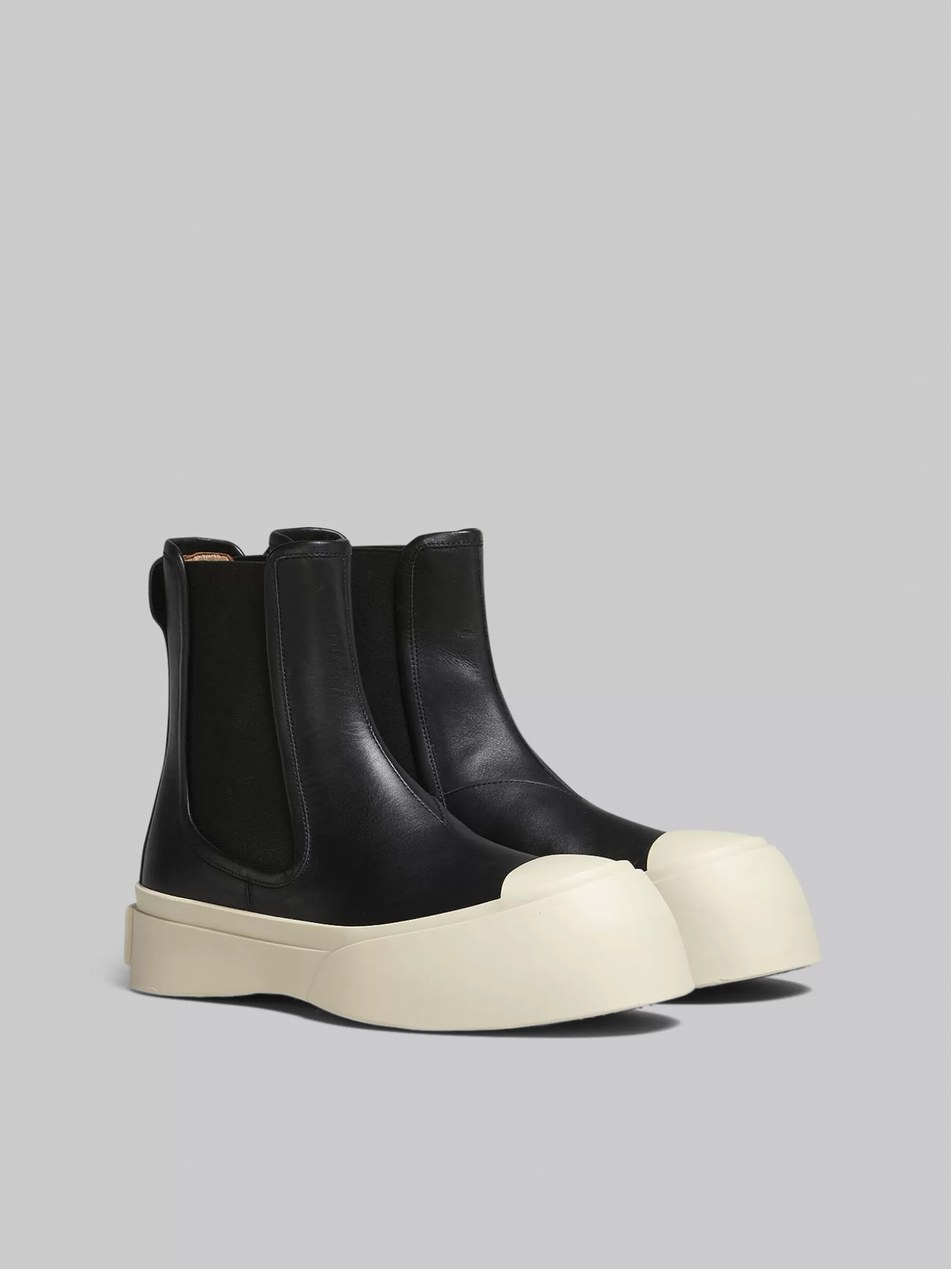 Men Marni Nappa Leather Pablo Chelsea Boot