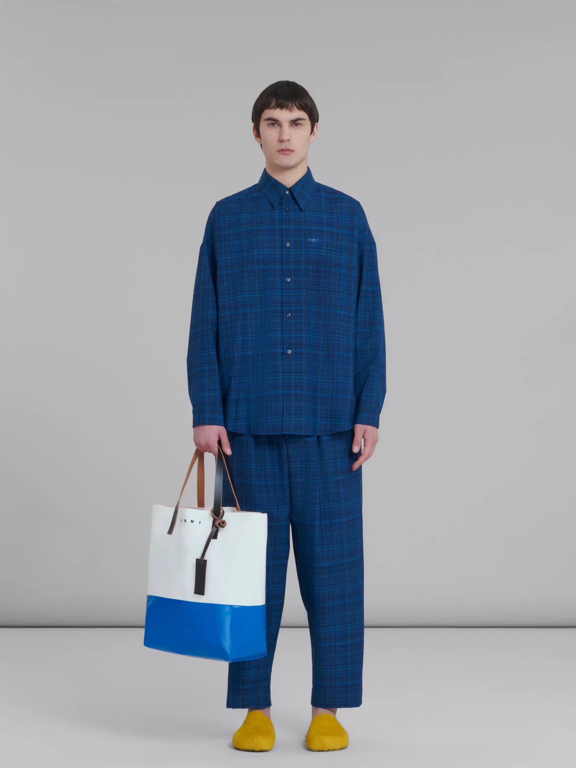 Men Marni Tribeca Shopping Bag In White And Blue